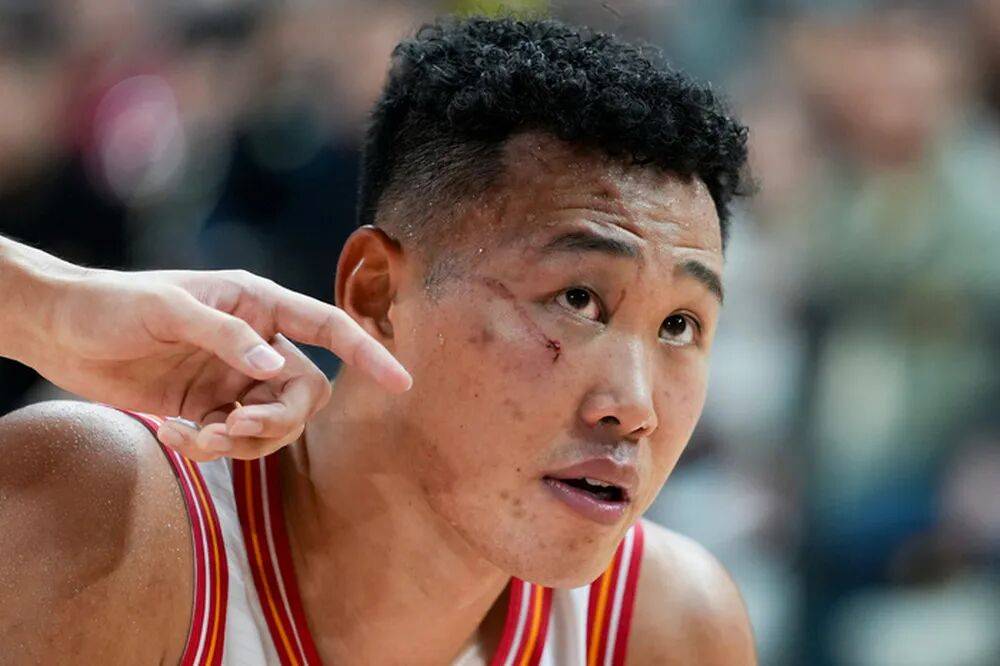 大逆转！世预赛中国男篮客场击败日本队，济南小伙贺希宁三分立功:上海世建春连科技有限公司报价