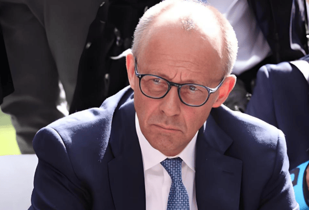 在中国待了两天一夜，德国总理默茨变了，完全没了之前高高在上的样子:上海世建春连科技有限公司口碑